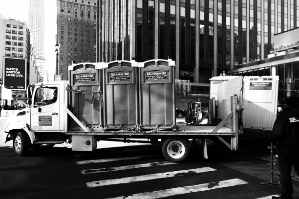Best Construction site porta potty rental  in Traer, IA
